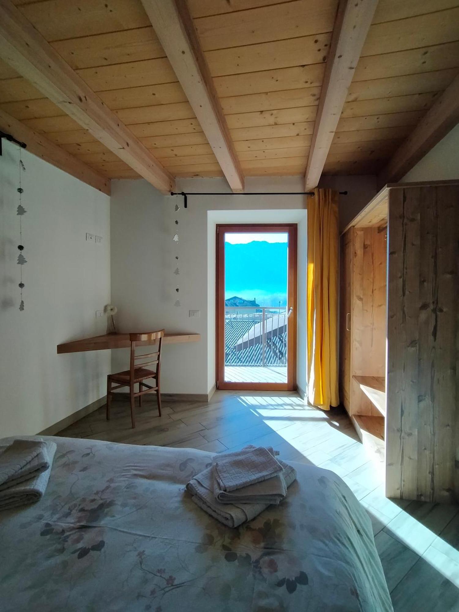 Appartamento Morettina Con Terrazzo Levico Terme Exteriör bild