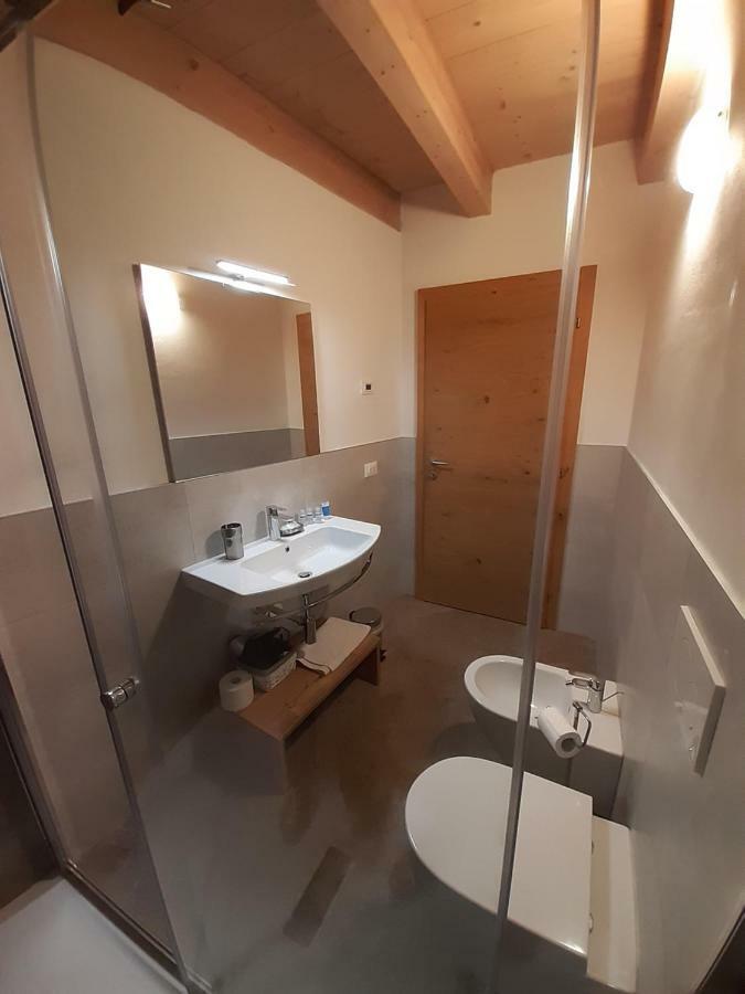 Appartamento Morettina Con Terrazzo Levico Terme Exteriör bild