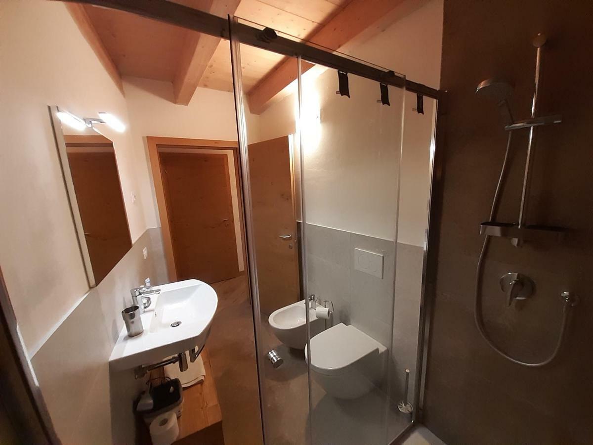 Appartamento Morettina Con Terrazzo Levico Terme Exteriör bild